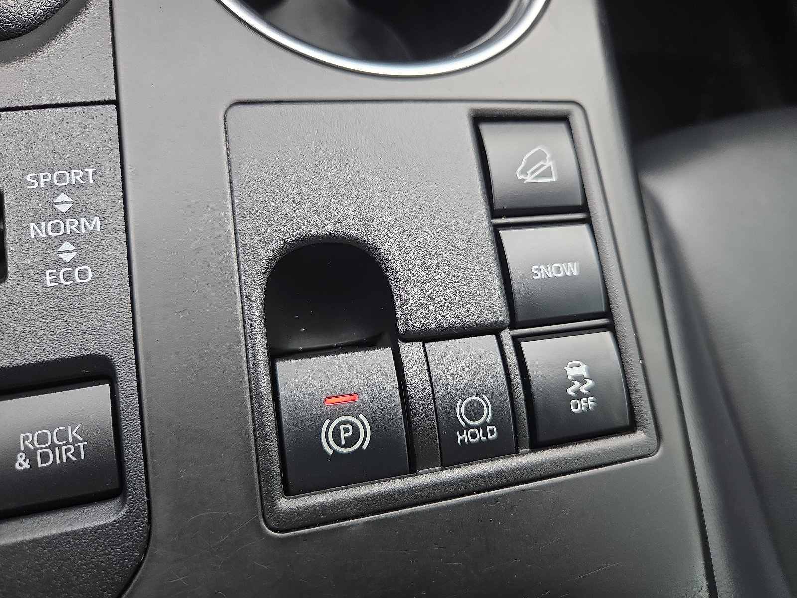 Used 2024 Toyota Highlander XLE AWD/4WD image 20