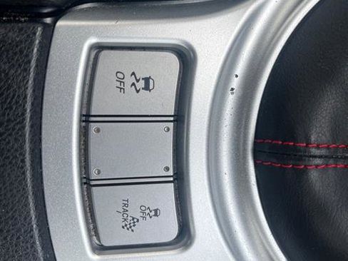 Used 2019 Toyota 86 image 18