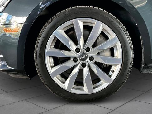 Used 2017 Audi A4 2.0T Premium w/ Convenience Package image 10