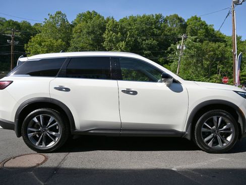 Used 2023 INFINITI QX60 Luxe w/ Cargo Package AWD/4WD image 8