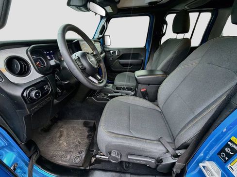 Used 2024 Jeep Wrangler Unlimited Sport AWD/4WD image 22