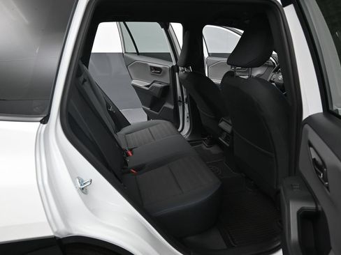 Certified 2026 Toyota RAV4 SE AWD/4WD image 31