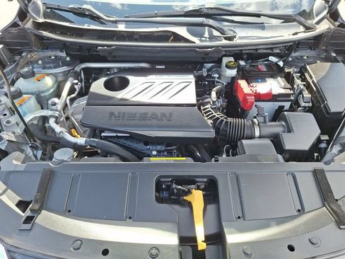 Certified 2023 Nissan Rogue SV FWD image 22