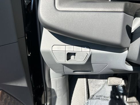 New 2026 Kia EV9 Wind image 29