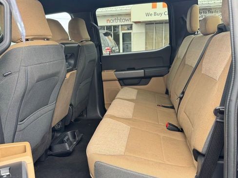 Used 2023 Ford F150 XLT AWD/4WD image 27
