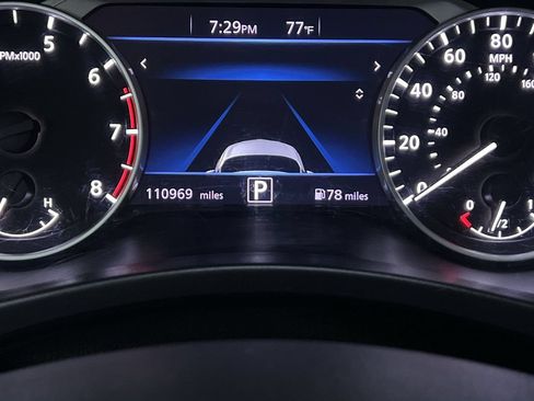 Used 2021 Nissan Sentra SR FWD image 19