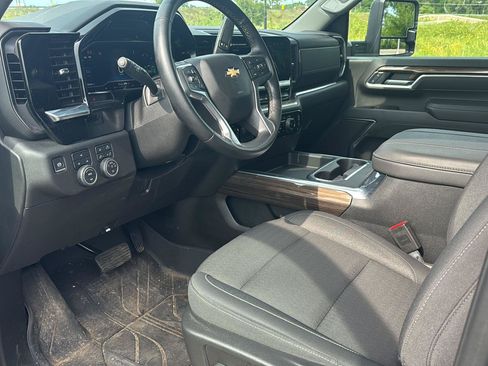 Used 2025 Chevrolet Silverado 3500 LT w/ All Star Edition AWD/4WD image 11