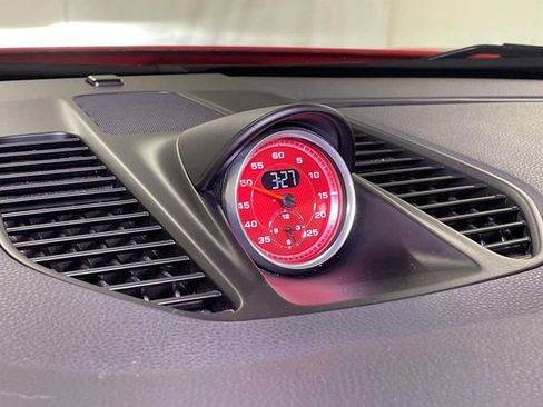 Used 2015 Porsche 911 Carrera 4 GTS image 33