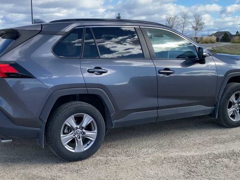 Used 2023 Toyota RAV4 XLE image 9