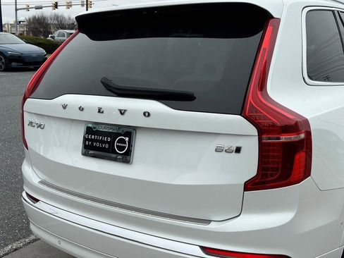 Certified 2023 Volvo XC90 B6 Ultimate w/ Protection Package Premier image 7