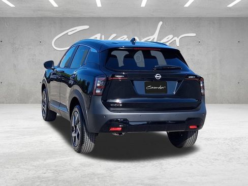 New 2026 Nissan Kicks SV w/ Cold Weather Package FWD image 15