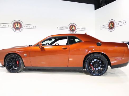 Used 2020 Dodge Challenger R/T Scat Pack w/ Driver Convenience Group image 35