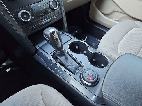 Used 2019 Ford Explorer 4WD w/ Class III Trailer Tow Package image 17