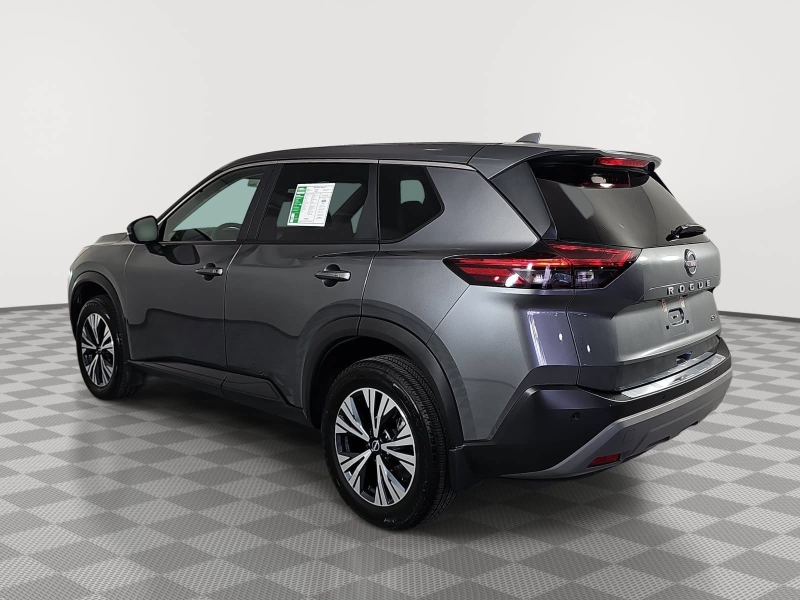 Used 2023 Nissan Rogue SV FWD image 6