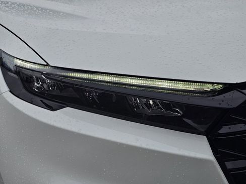 Certified 2024 Honda CR-V Sport-L image 4