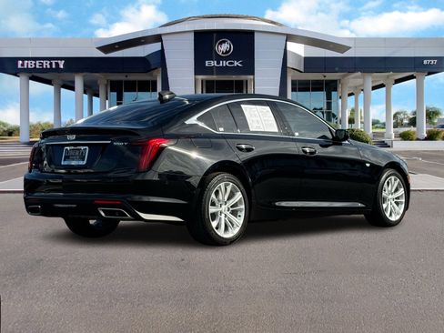 Used 2025 Cadillac CT5 Premium Luxury image 3