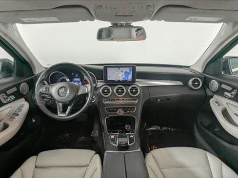 Used 2016 Mercedes-Benz C 300 4MATIC Sedan image 23