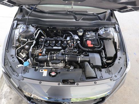 Used 2018 Honda Accord Sport image 12