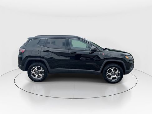 Used 2022 Jeep Compass Trailhawk w/ Trailhawk Elite Group AWD/4WD image 9