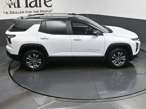 New 2026 Chevrolet Equinox LT w/ LPO, Floor Liner Package image 17