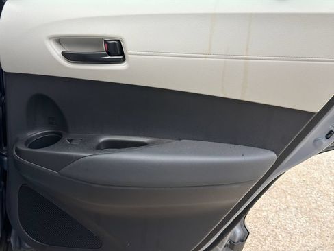Used 2026 Toyota Corolla Cross L FWD image 20