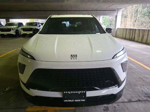 Used 2026 Buick Enclave Sport Touring w/ Power Package image 3