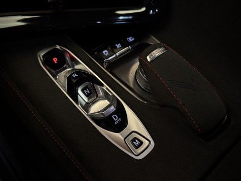 Used 2024 Chevrolet Corvette Stingray Premium Cpe w/ Z51 Performance Package RWD image 8
