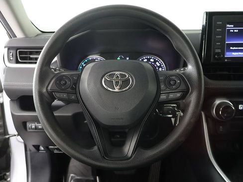 Used 2021 Toyota RAV4 LE AWD/4WD image 32