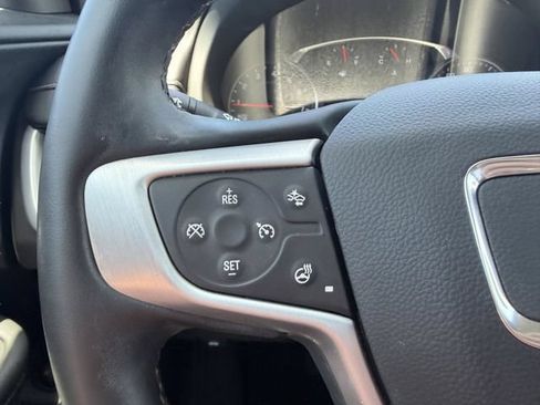 Used 2023 GMC Terrain SLT AWD/4WD image 33