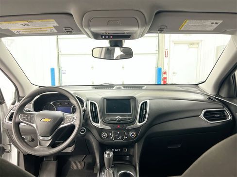 Used 2019 Chevrolet Equinox LT image 10