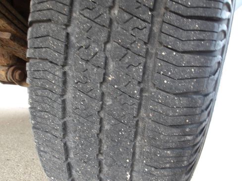 Used 2002 Chevrolet Blazer LS w/ Preferred Equipment Group image 7