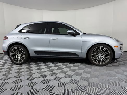 Used 2015 Porsche Macan S image 8