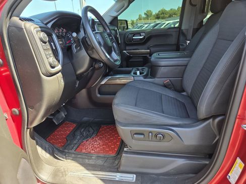 Used 2021 Chevrolet Silverado 1500 LT Trail Boss AWD/4WD image 9