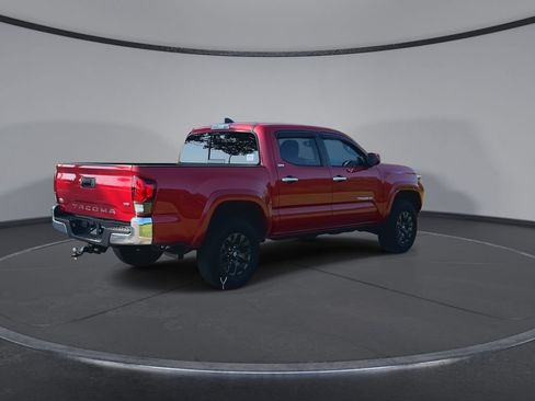 Used 2023 Toyota Tacoma SR5 RWD image 8