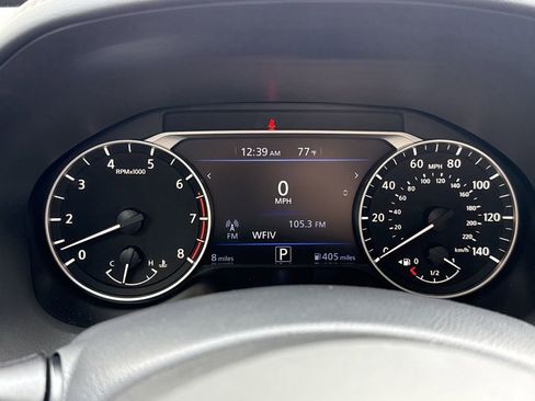 New 2025 Nissan Altima 2.5 SR FWD image 11