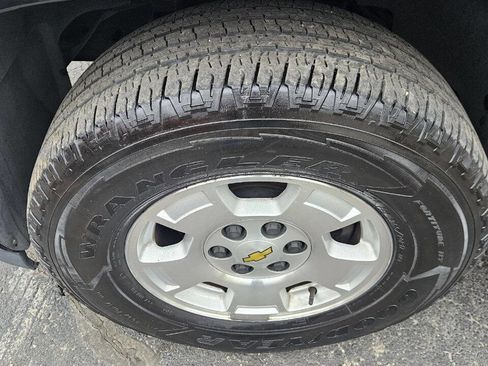 Used 2009 Chevrolet Tahoe LT image 9