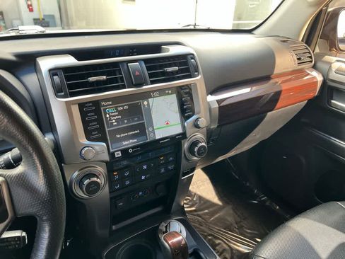 Used 2020 Toyota 4Runner Limited image 33