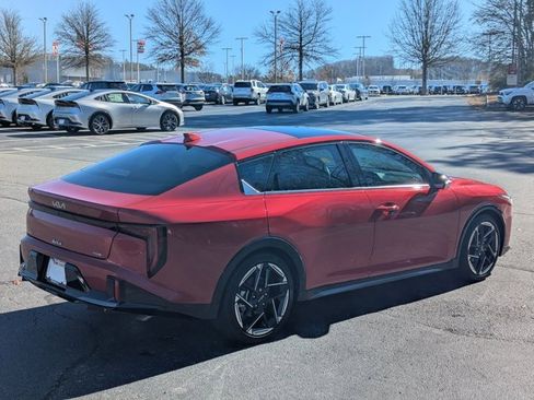 Used 2025 Kia K4 GT-Line w/ GT-Line Premium Package image 7