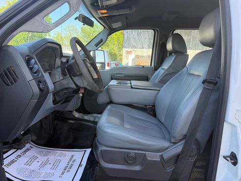 Used 2016 Ford F350 XL AWD/4WD image 9