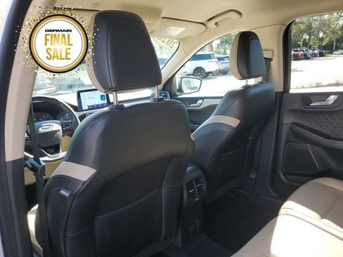 Used 2020 Ford Escape SEL image 18