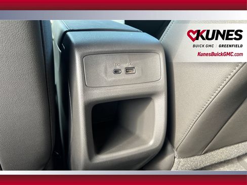New 2026 Buick Envista Preferred w/ Convenience I Package FWD image 34