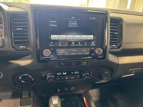 Used 2024 Nissan Frontier PRO-4X w/ Technology Package AWD/4WD image 11