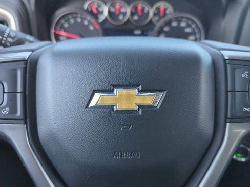 Used 2021 Chevrolet Silverado 1500 LT image 20