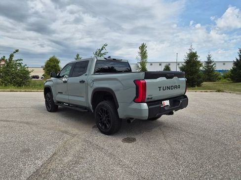 Used 2026 Toyota Tundra SR5 w/ SR5 Convenience Package AWD/4WD image 7