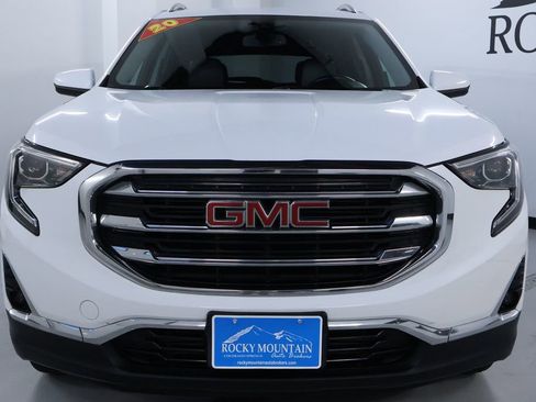 Used 2020 GMC Terrain SLT image 2