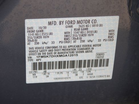 Used 2021 Ford Explorer XLT w/ Equipment Group 202A image 27