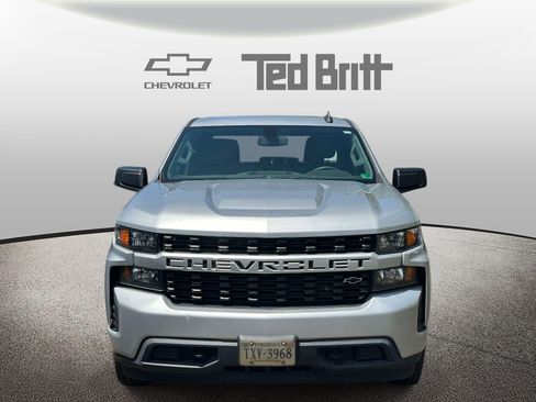 Used 2022 Chevrolet Silverado 1500 Custom w/ LPO, Dark Essentials Package AWD/4WD image 2