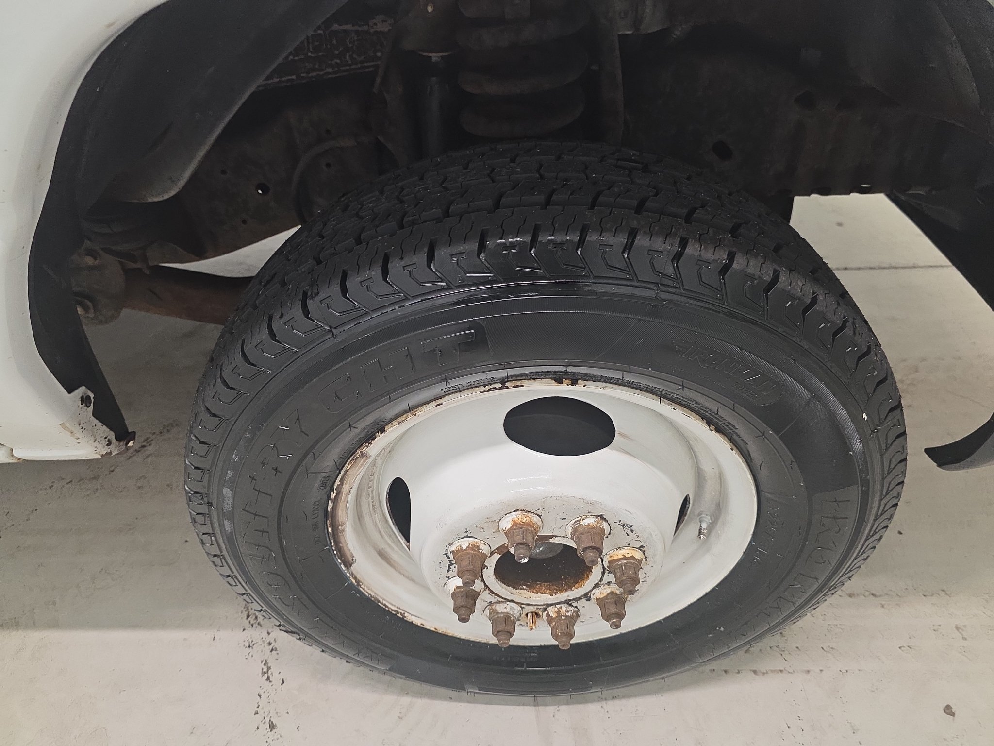 Used 2012 Ford E-450 and Econoline 450 Super Duty RWD image 4