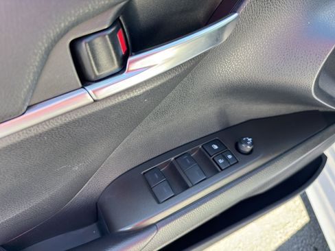 Certified 2023 Toyota Camry SE AWD/4WD image 11