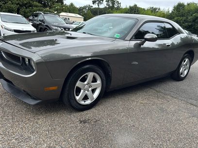 Used 2010 Dodge Challenger SE